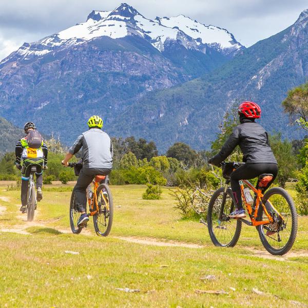 Oto&ntilde;o en Bariloche: 3 Lugares para visitar en bicicleta