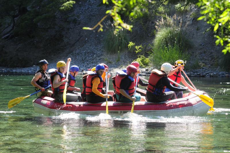 Reserva tu rafting en Bariloche - Precios y horarios 2023