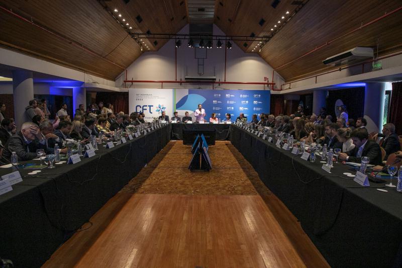 Carreras inaugur&oacute; la Asamblea del CFT en Bariloche 