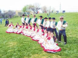 Chile festeja su aniversario con danzas t&iacute;picas en el Centro C&iacute;vico