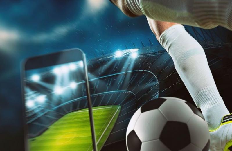 Análisis de cuotas: ¿cuándo es mejor apostar en fútbol: antes del partido o en directo?