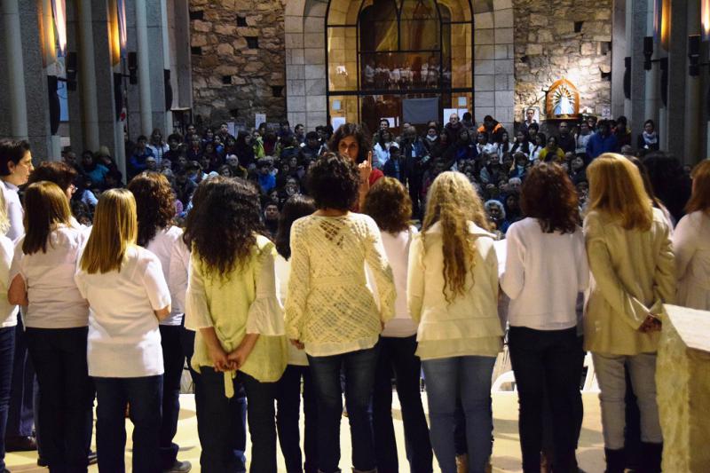 Este s&aacute;bado, los coros le cantan a Bariloche