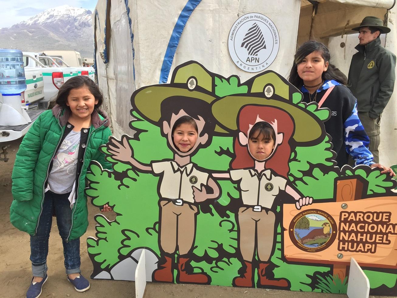 Parques presente en la &#147;Fiesta de la Primavera  y la Familia&#148; en el Barrio Nuestras Malvinas