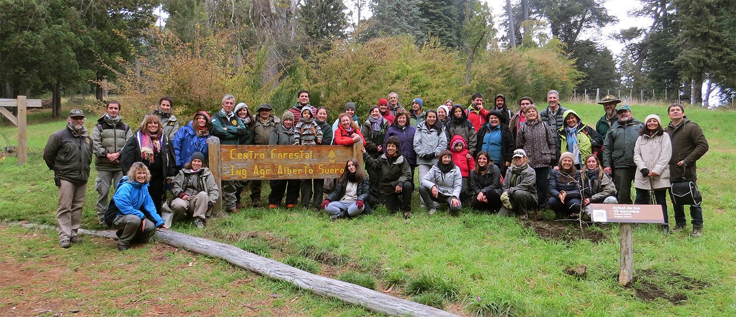 Jornada de trabajo e intercambio en Isla Victoria