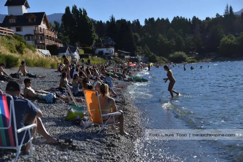 Gu&iacute;a completa de las playas de Bariloche para el verano 2025