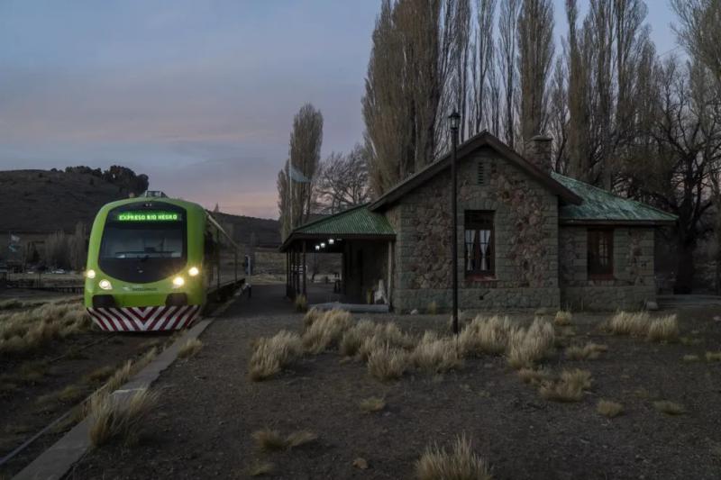 Vuelve el recorrido turístico en tren entre Bariloche y la estepa