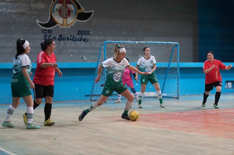 Las chicas de A.De.Ful. juegan en Bomberos el domingo