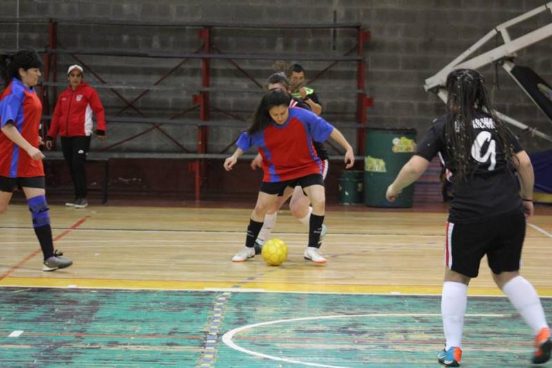 Se juegan las finales de futsal femenino