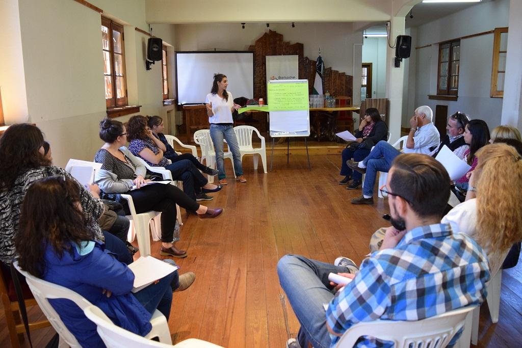 Capacitan a agentes municipales en Atenci&oacute;n al Ciudadano