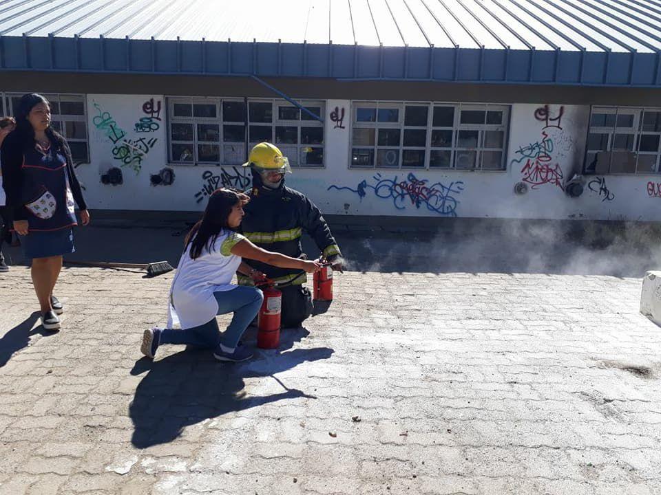 Charlas abiertas de Seguridad y Prevenci&oacute;n en el cuartel de bomberos voluntarios