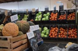 Frutas y verduras en el Mercado Comunitario Municipal