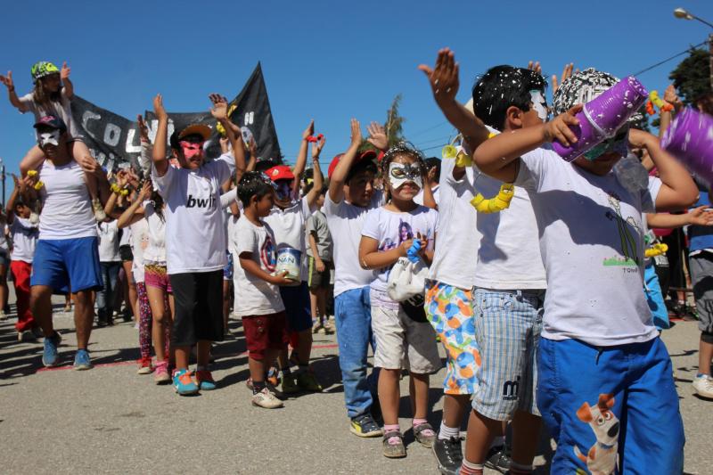 Se inscribe a las colonias de vacaciones municipales 