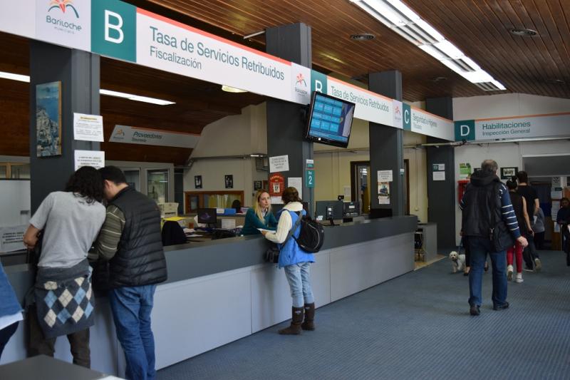 El lunes desde las 12 y el martes durante todo el d&iacute;a no habr&aacute; atenci&oacute;n al p&uacute;blico en la Municipalidad