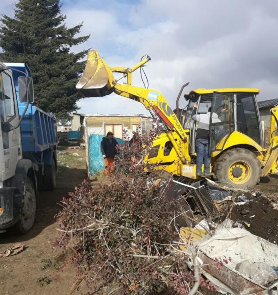 Delegaci&oacute;n Sur trabaja en mantenimiento barrial en Pampa de Huenuleo