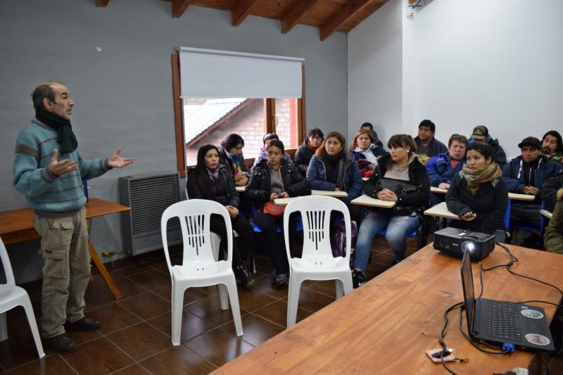 Comenz&oacute; el taller para manejo de plantas en Espacios verdes y viverizaci&oacute;n de especies de Arbolado P&uacute;blico