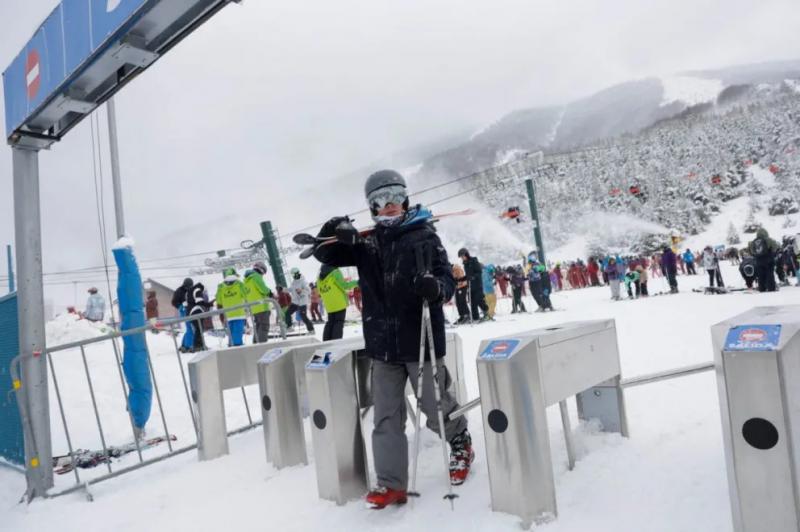 Bariloche: ¿Hasta cuándo estará abierto el cerro Catedral?