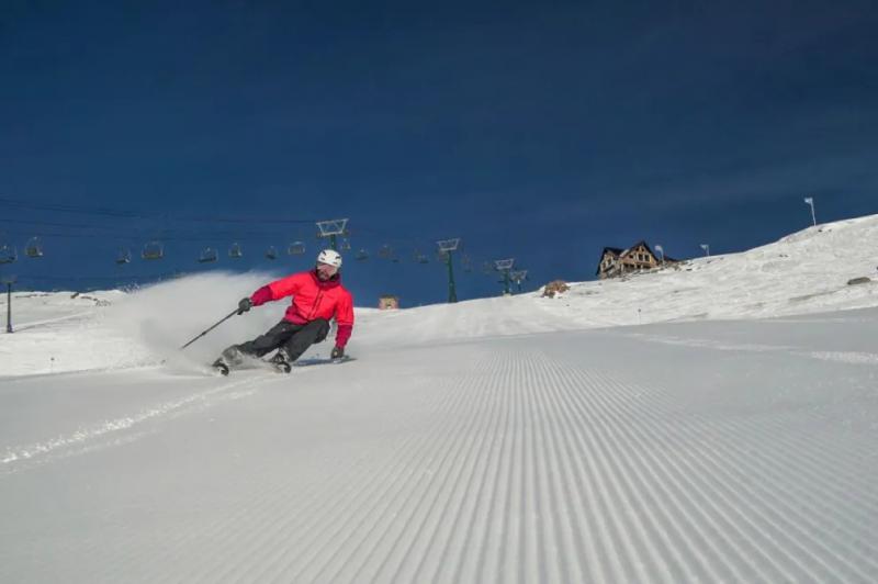 Catedral Alta Patagonia inició la venta del Pase Residente 2026