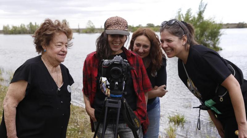 La historia de Carmen: la médica de 85 años de Neuquén que venció el dolor con cannabis y llega a las pantallas