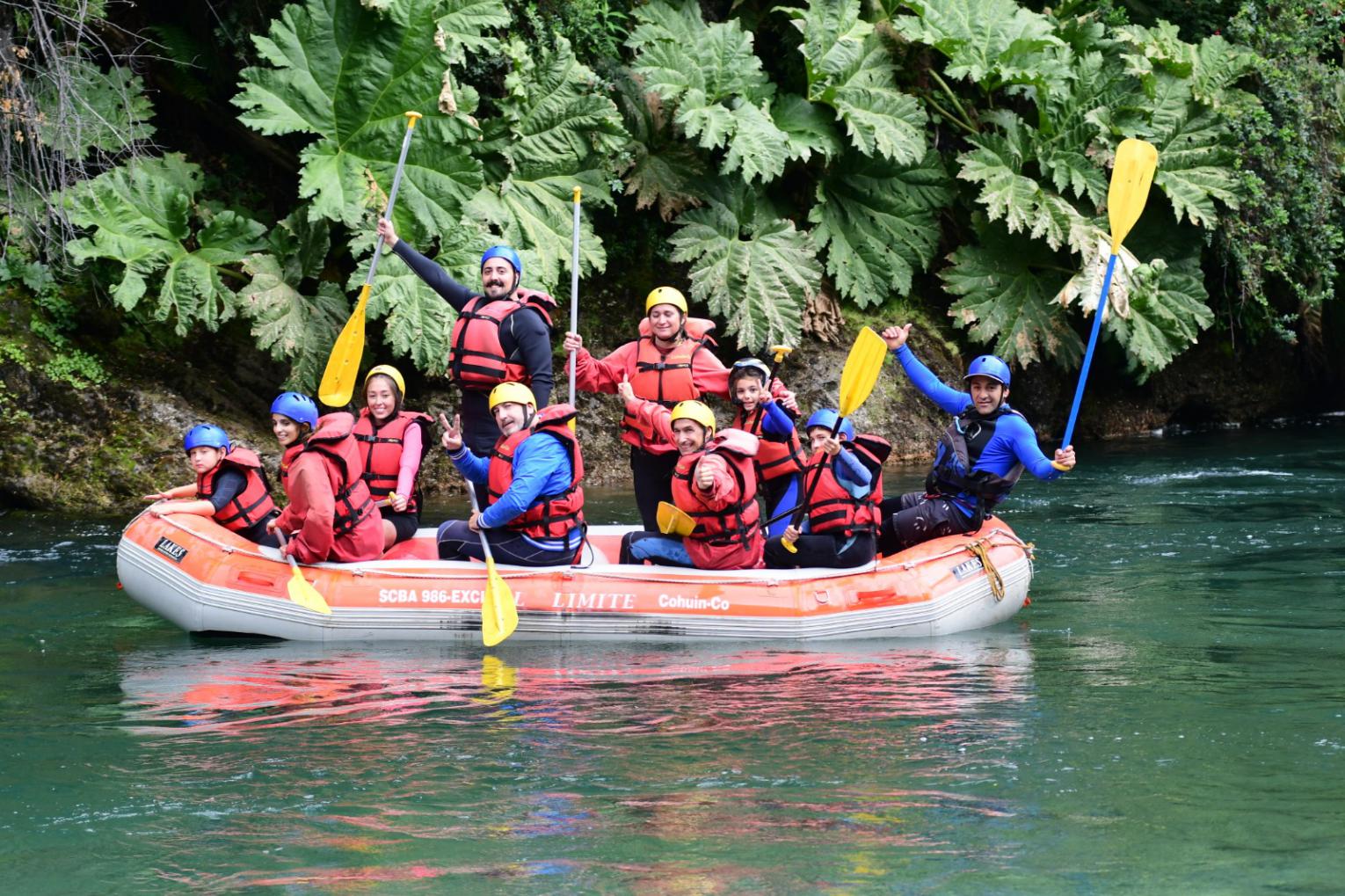  El rafting en primavera por el r&iacute;o Manso en Bariloche es una experiencia inolvidable.