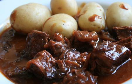 Receta de estofado de carne y cerveza