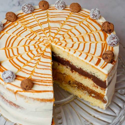 Torta de banana, dulce de leche y chocolate