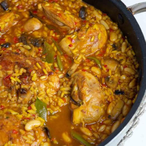 ARROZ MELOSO CON PATAS DE POLLO Y HONGOS