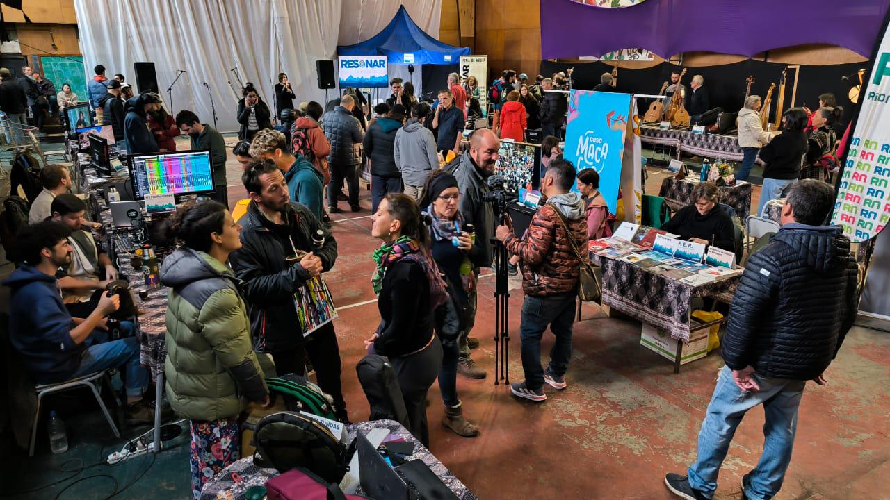 Sintesis primera edici&oacute;n de la feria y expo-m&uacute;sica RESONAR