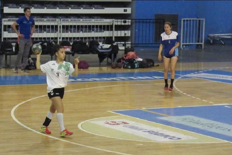 El handball rionegrino concentra en Viedma con la presencia de un entrenador nacional