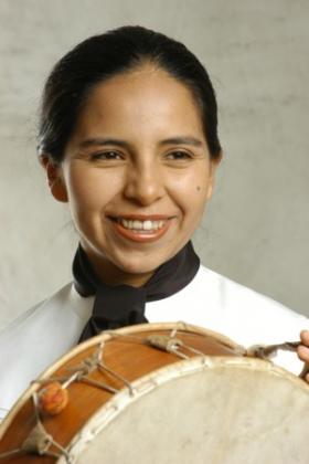 FOLKLORE :  MARIANA CARRIZO (Salta)   