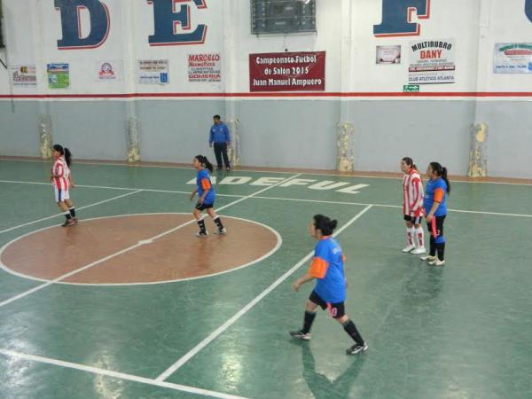 Exitoso cierre del Torneo de F&uacute;tbol &#147;Del 7&#148;