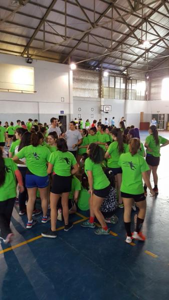 M&aacute;s de 100 j&oacute;venes participaron del Campus de Handball