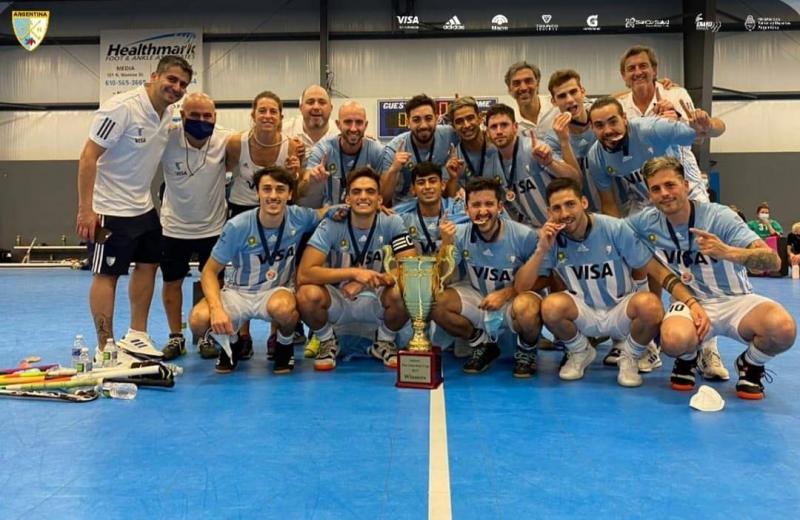 El DT campe&oacute;n panamericano no ahorr&oacute; elogios para los barilochenses del plantel