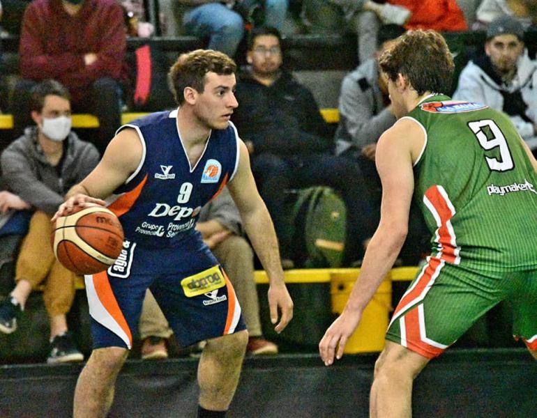 Avanza el torneo de b&aacute;squet de Primera Divisi&oacute;n de la Subsecretar&iacute;a