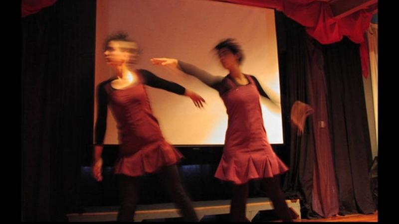 Taller de danza y teatro: Las formas din&aacute;micas de la vitalidad en la creaci&oacute;n en danza y teatro