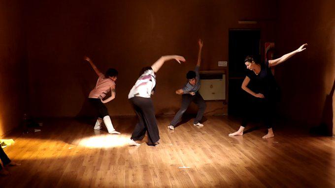 Taller de creaci&oacute;n en danza y teatro 